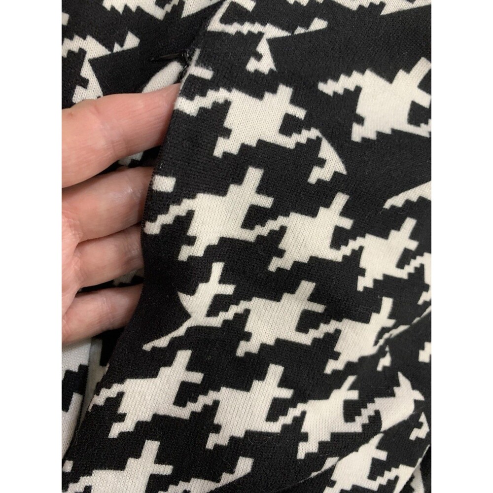 Black & White Infinity Scarf  Cowl Houndstooth w/ Zip Pocket 2 Chic - Picture 9 of 9
